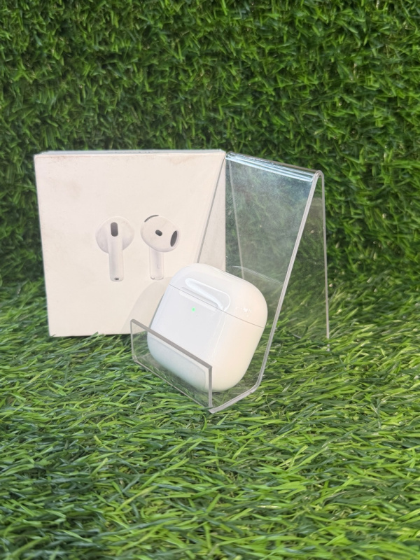 Наушники Apple AirPods 4