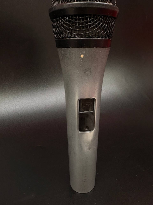 Микрофон Sennheiser  E835