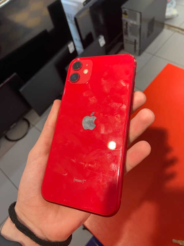 Мобильный телефон Apple iPhone 11