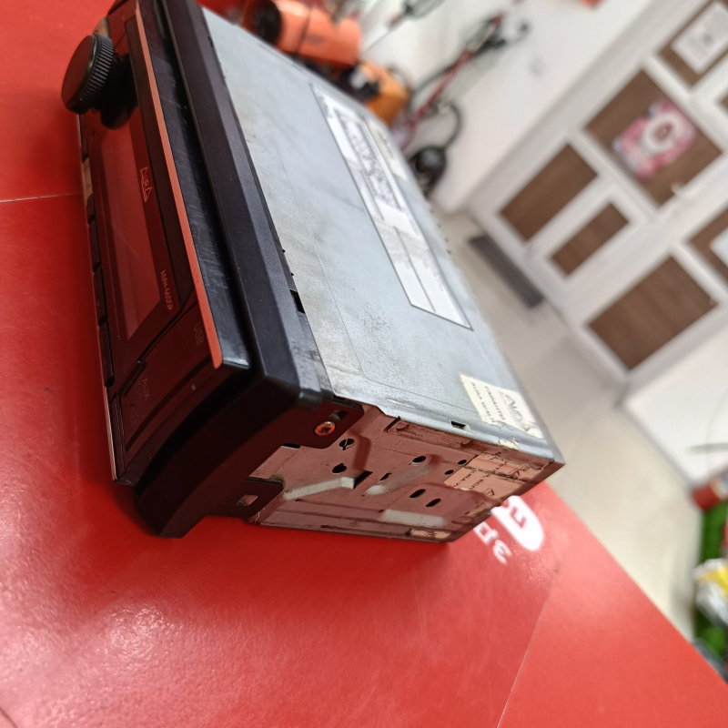 Автомагнитола AURA AMH-66DSP