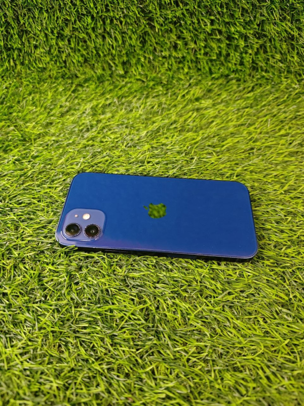 Мобильный телефон Apple iPhone 12