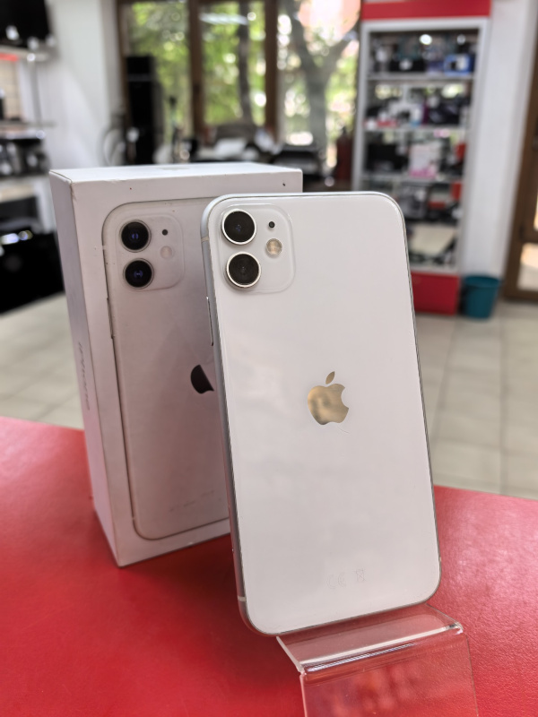Мобильный телефон Apple iPhone 11