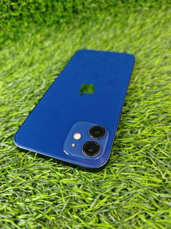 Мобильный телефон Apple iPhone 12