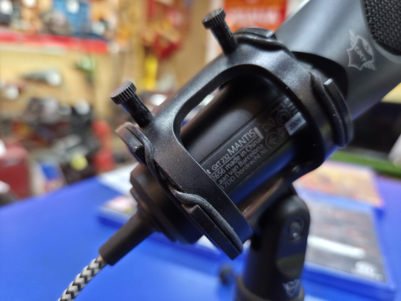 Микрофон Trusty GXT 232 Mantis