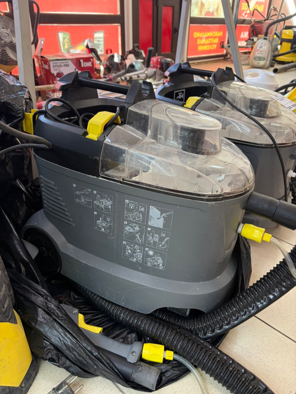 Пылесос Karcher PUZZI 8/1