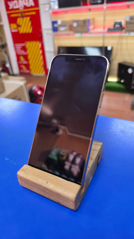 Мобильный телефон Apple iPhone 12 Pro